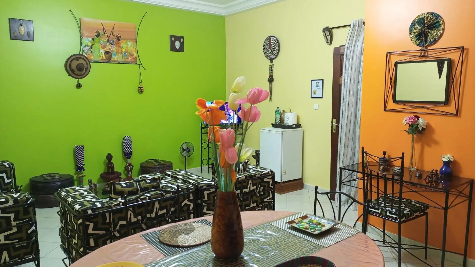 Delices Chez L'Habitant Diack Dakar Rum i privatbostad